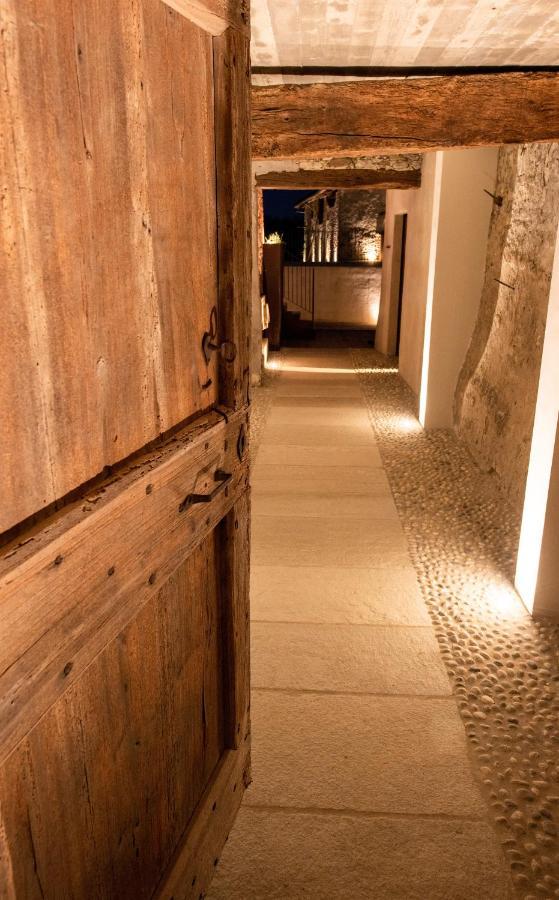 Вилла Relais Chiarene Новелло Экстерьер фото